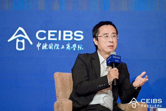 崔凡：企业出海要积极学习新规，善用涉外法治体系统筹开放与安全